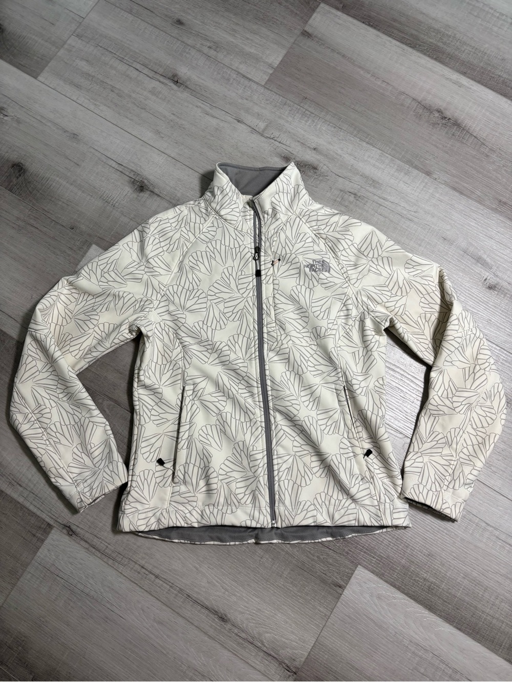 The North Face Floral Print Softshell Jacket Medium